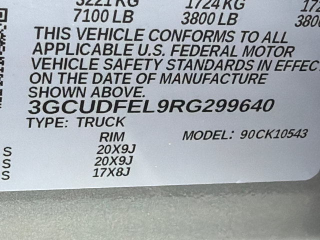 Used 2024 Chevrolet Silverado 1500 LT Trail Boss w/ Convenience Package II AWD/4WD image 32