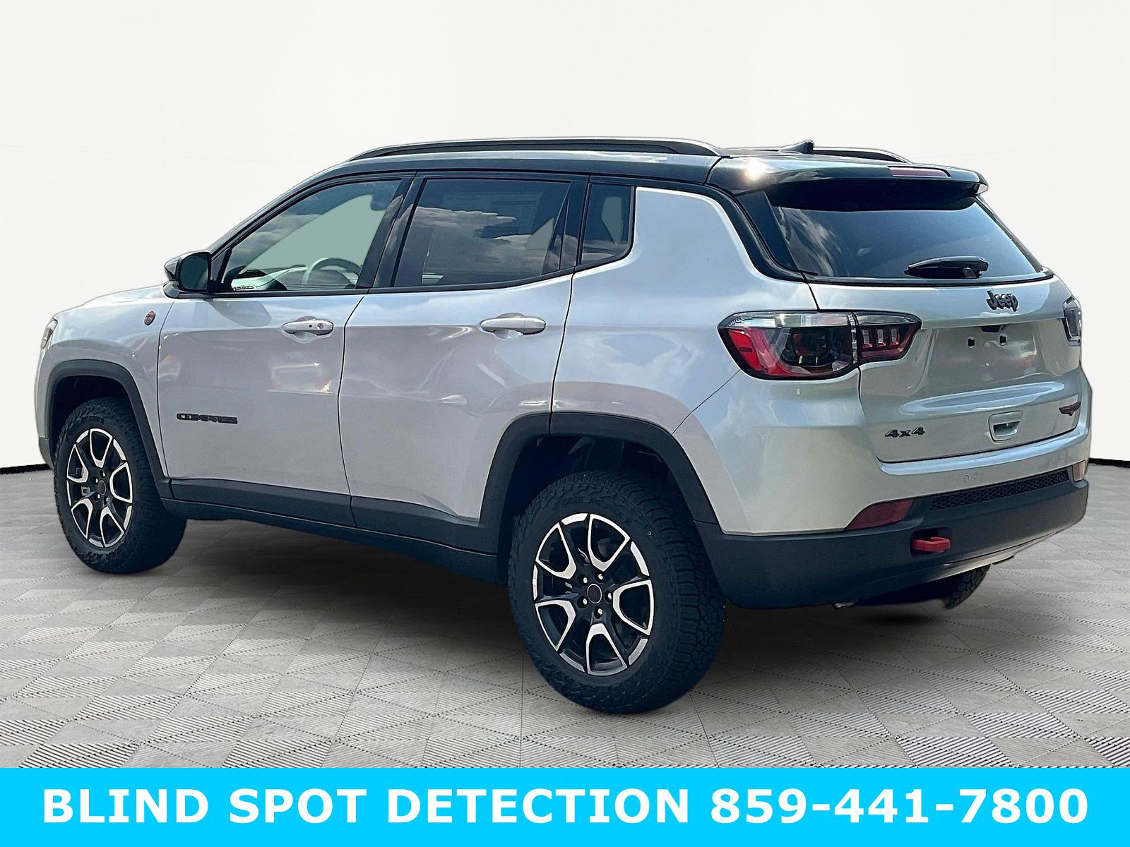 New 2026 Jeep Compass Trailhawk w/ Sun, Sound & Navigation Group AWD/4WD image 4