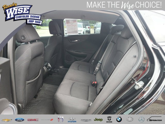 Used 2021 Chevrolet Malibu LT FWD image 14
