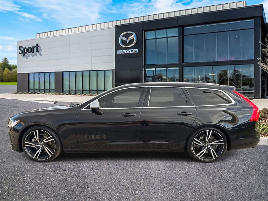 Used 2018 Volvo V90 T5 R-Design image 7