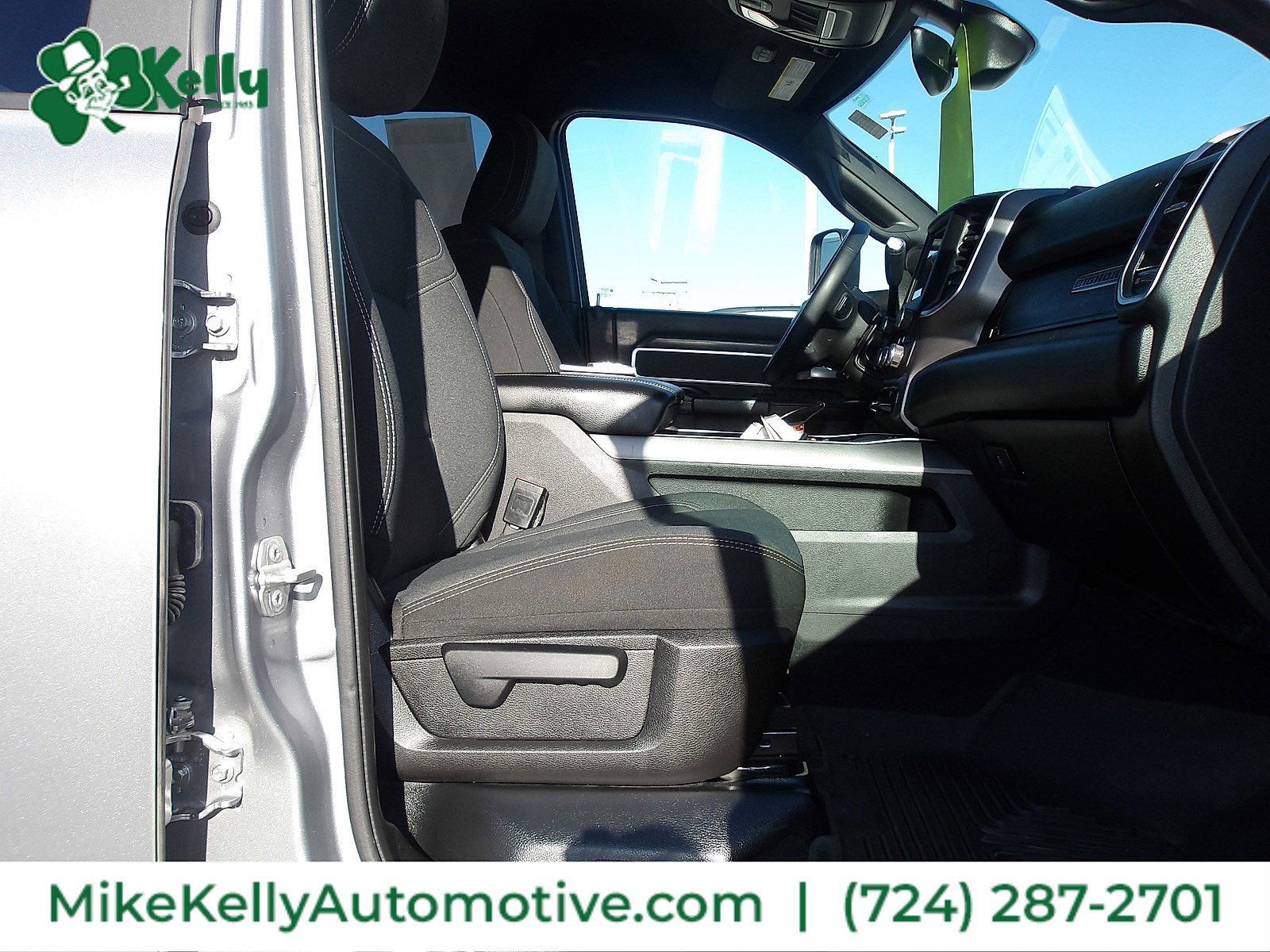 Used 2022 RAM 2500 Big Horn w/ Level C Equiment Group image 9