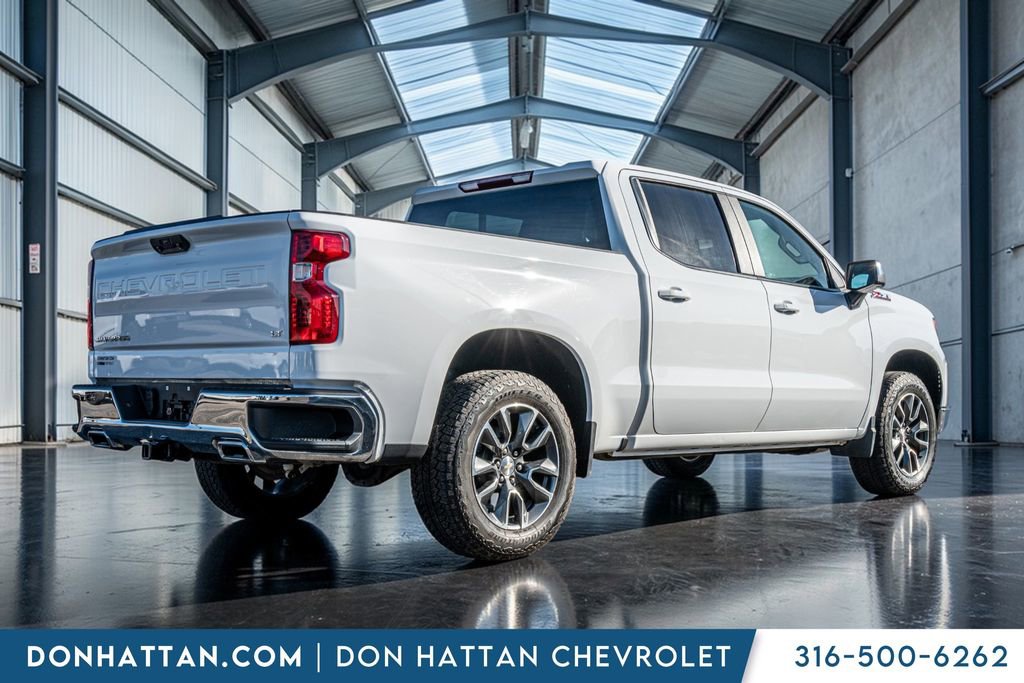 Used 2022 Chevrolet Silverado 1500 LT image 34