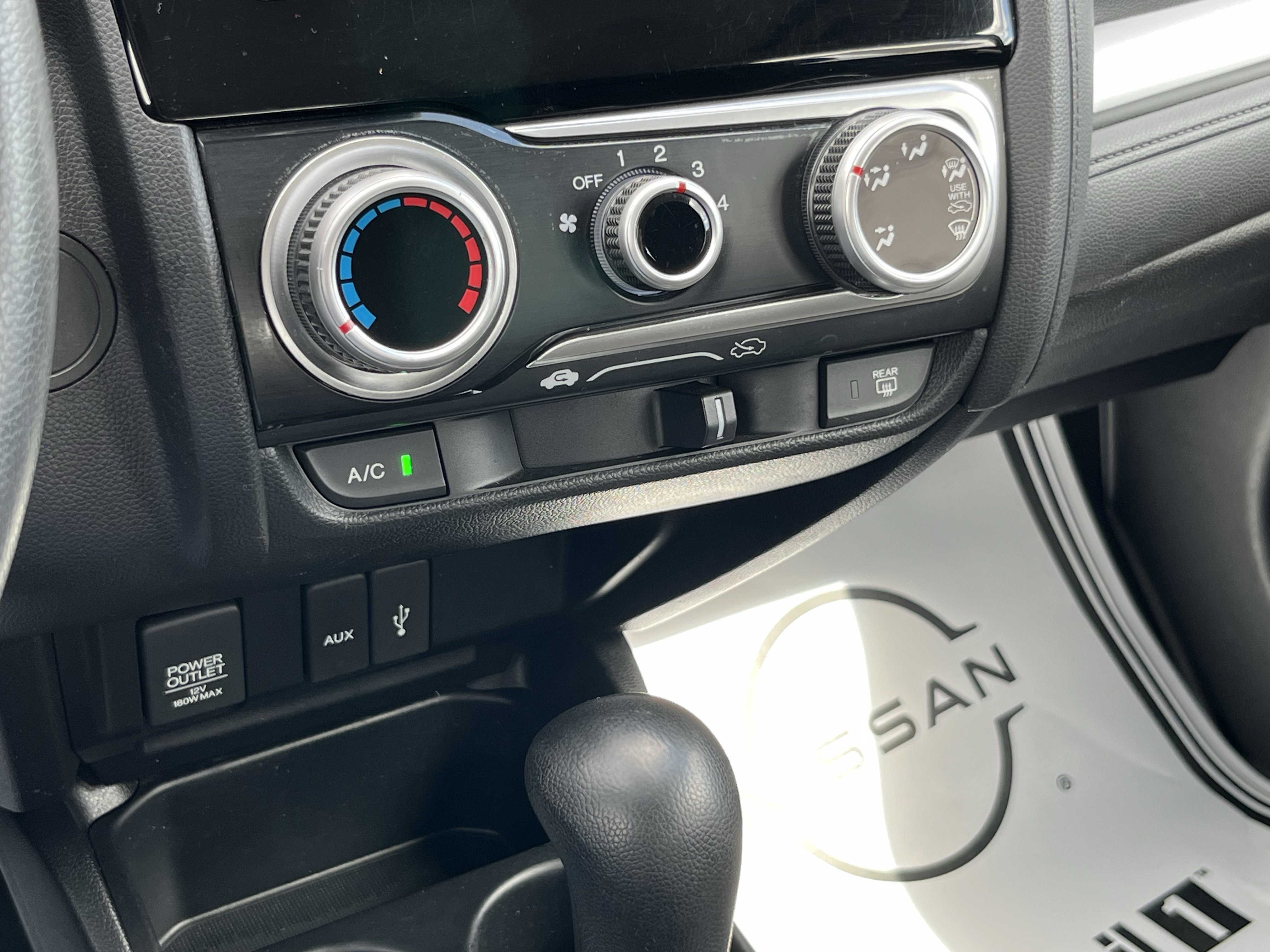 Used 2015 Honda Fit LX image 24