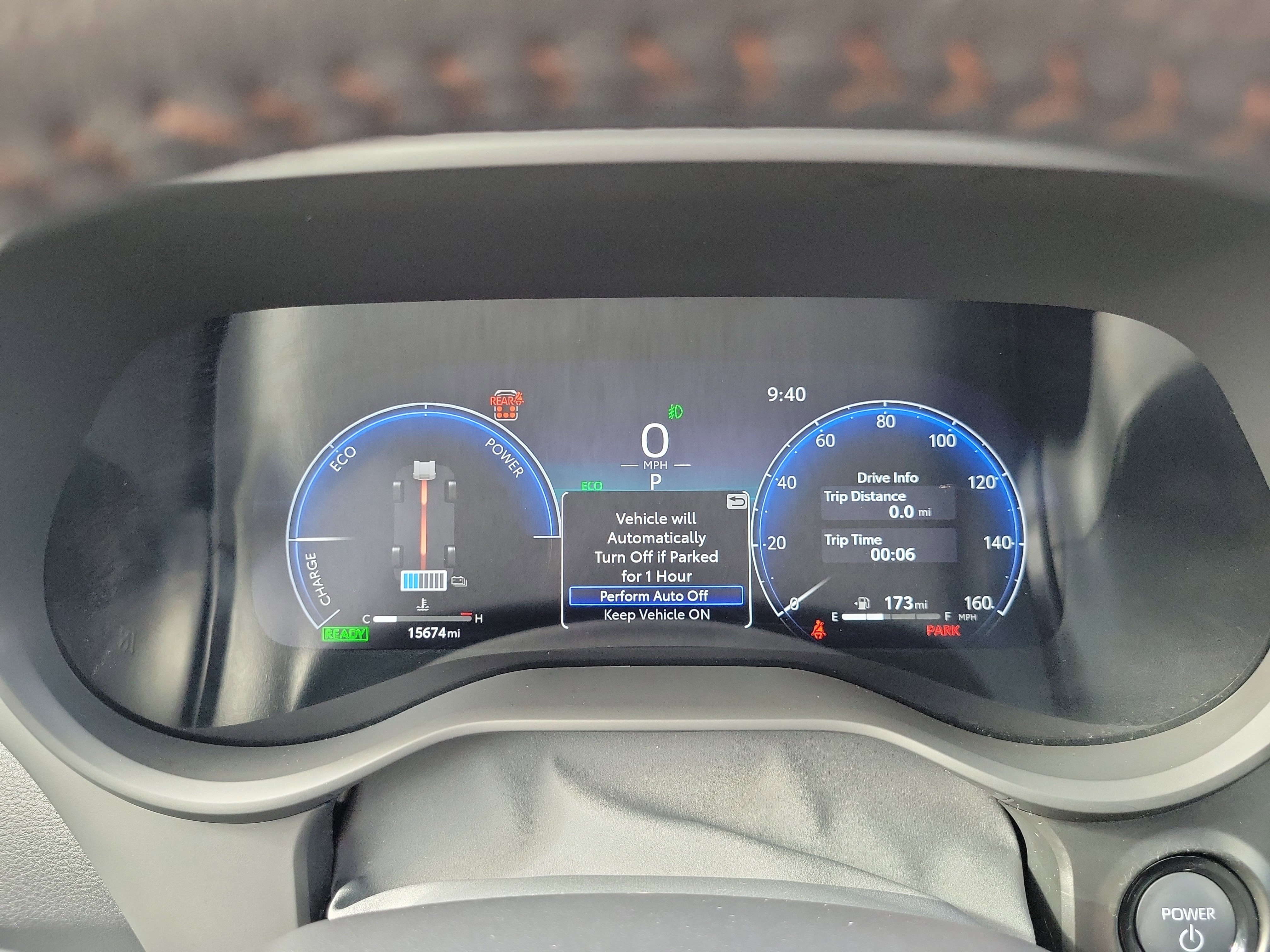 Used 2025 Toyota Sienna Platinum image 29