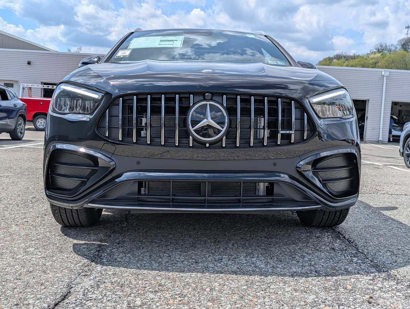New 2026 Mercedes-Benz GLA 35 AMG 4MATIC image 2