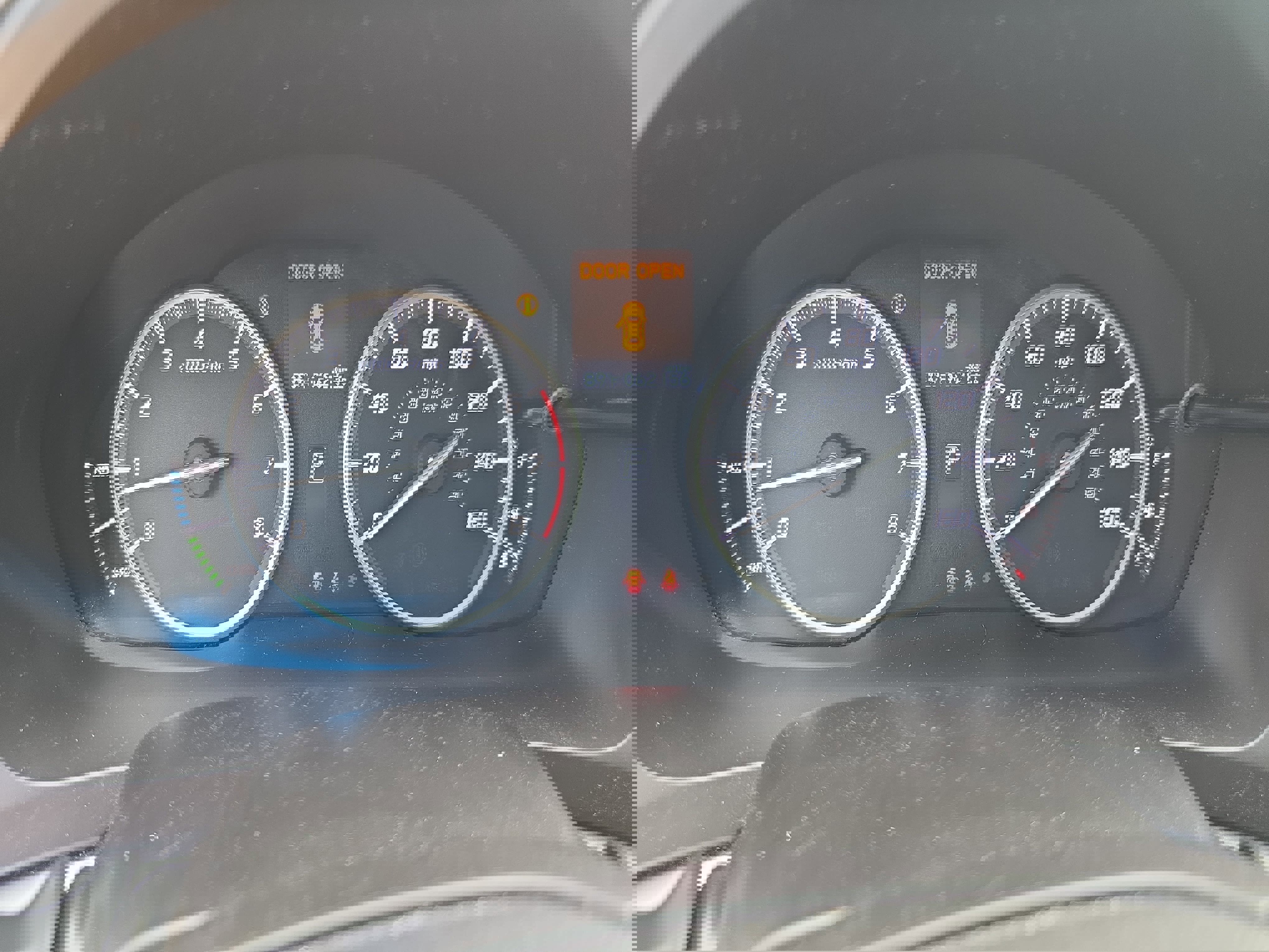 Used 2013 Acura ILX Hybrid w/ Technology Package image 18