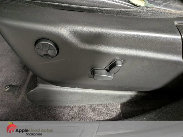 Used 2015 Jeep Grand Cherokee Altitude AWD/4WD image 11