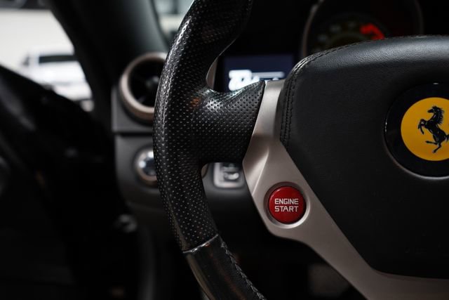Used 2010 Ferrari California RWD image 30