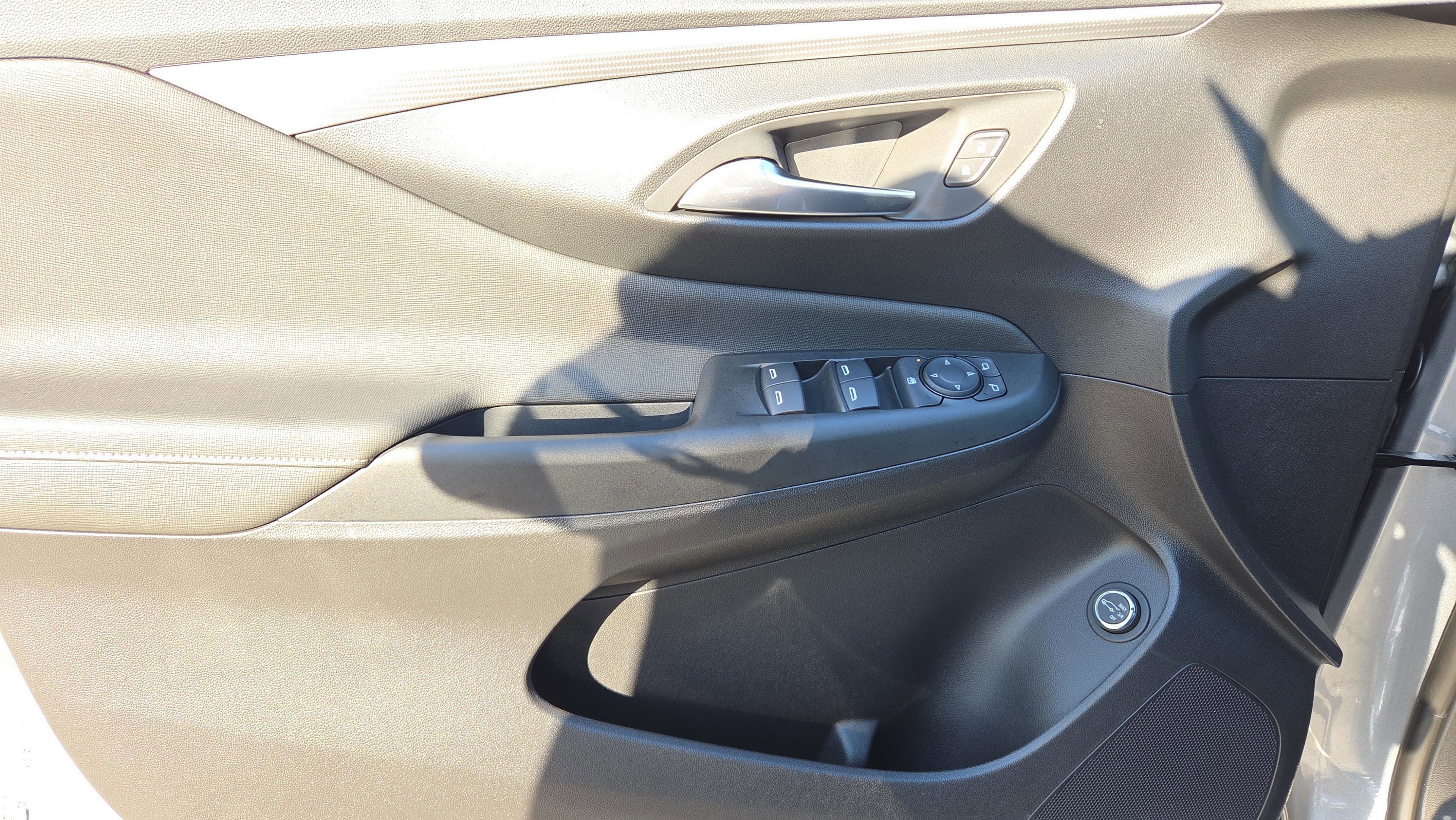 New 2026 Buick Envista Avenir FWD image 24