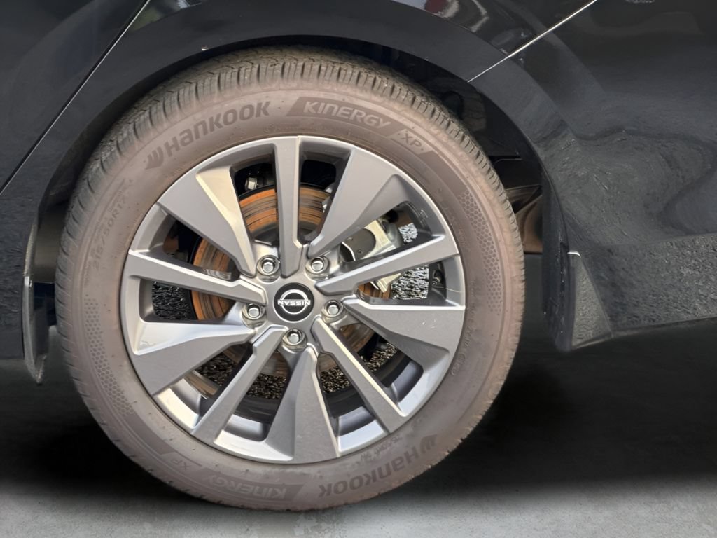 Used 2026 Nissan Sentra SL w/ Floor Mat Package FWD image 12