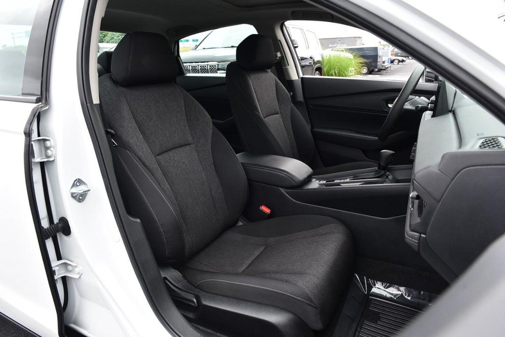 Certified 2023 Honda Accord EX image 20