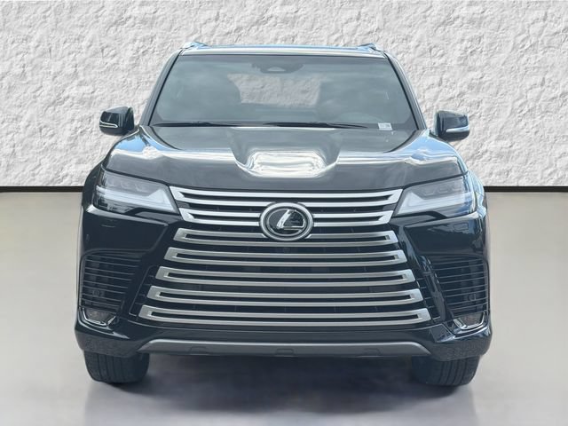 Used 2025 Lexus LX 600 4WD w/ Accessory Package (2T) image 8