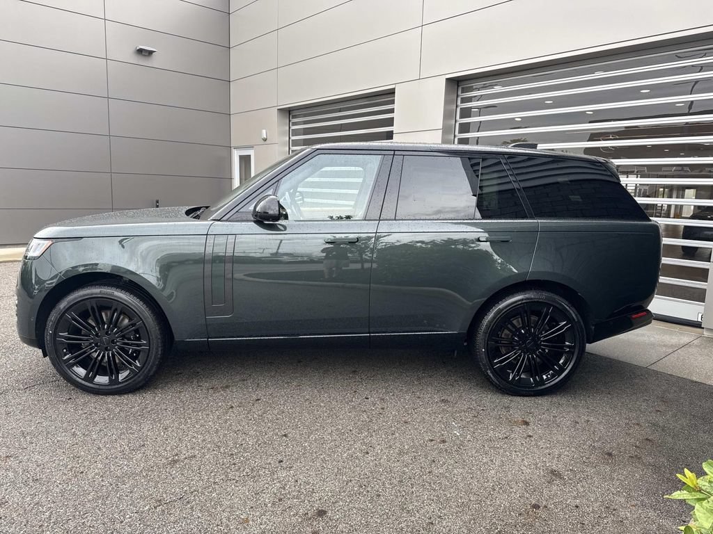 New 2026 Land Rover Range Rover SE AWD/4WD image 4