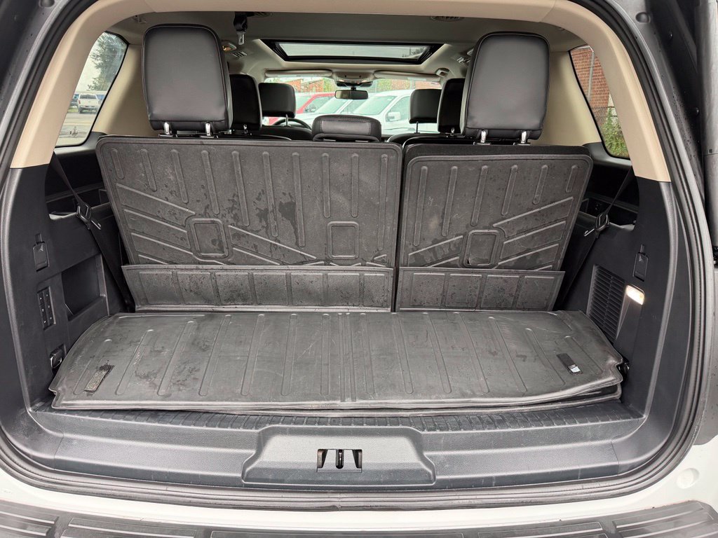 Used 2024 Ford Expedition XLT AWD/4WD image 25