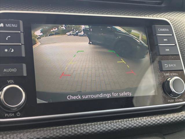 Used 2020 Nissan Kicks SV FWD image 13