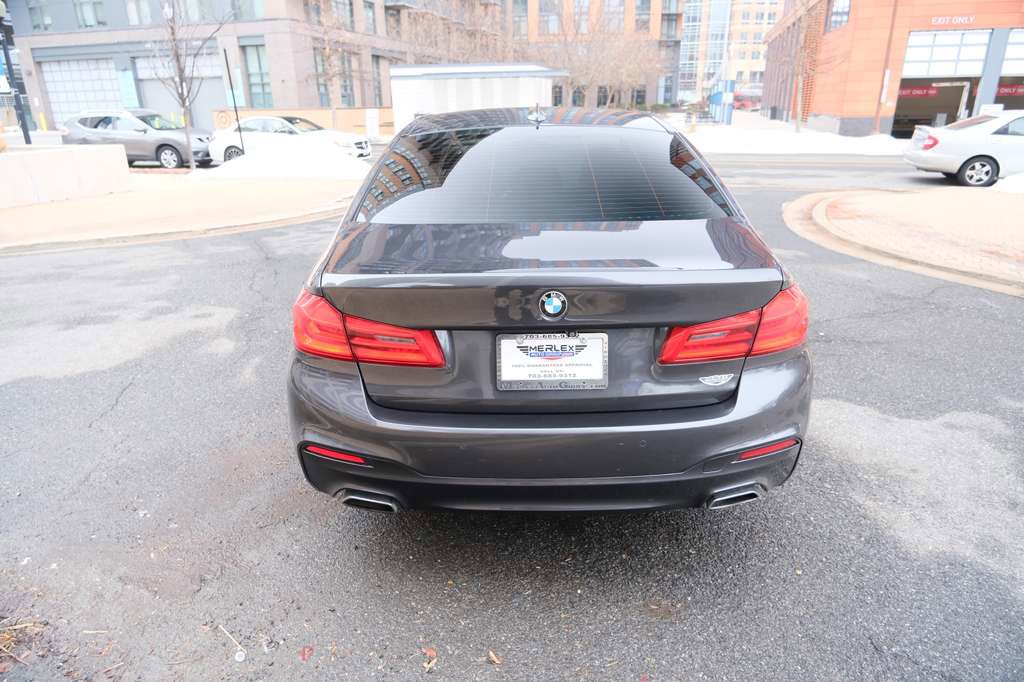 Used 2020 BMW 540i xDrive xDrive M SPORT LINE w/ M Sport Package AWD/4WD image 9