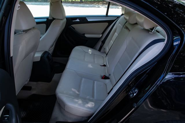 Used 2014 Volkswagen Jetta SE image 38