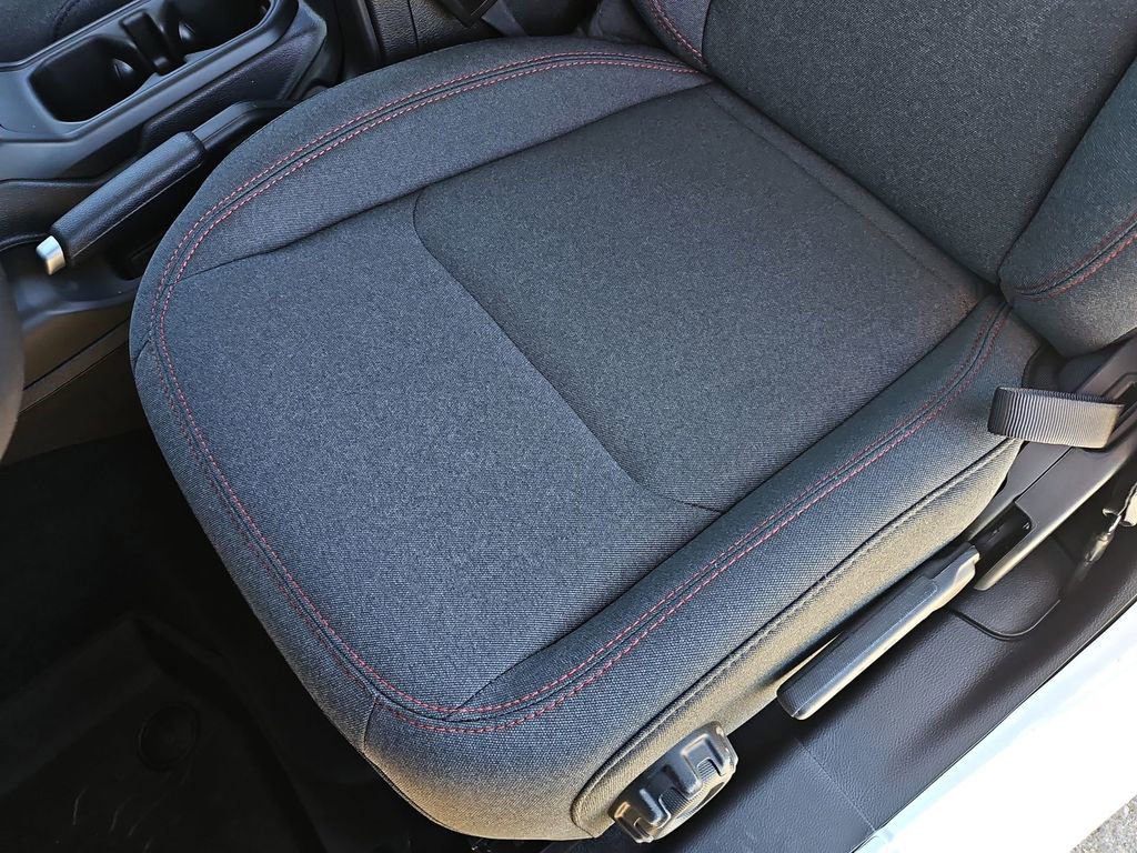 New 2025 Jeep Wrangler Unlimited Rubicon w/ Convenience Group image 30