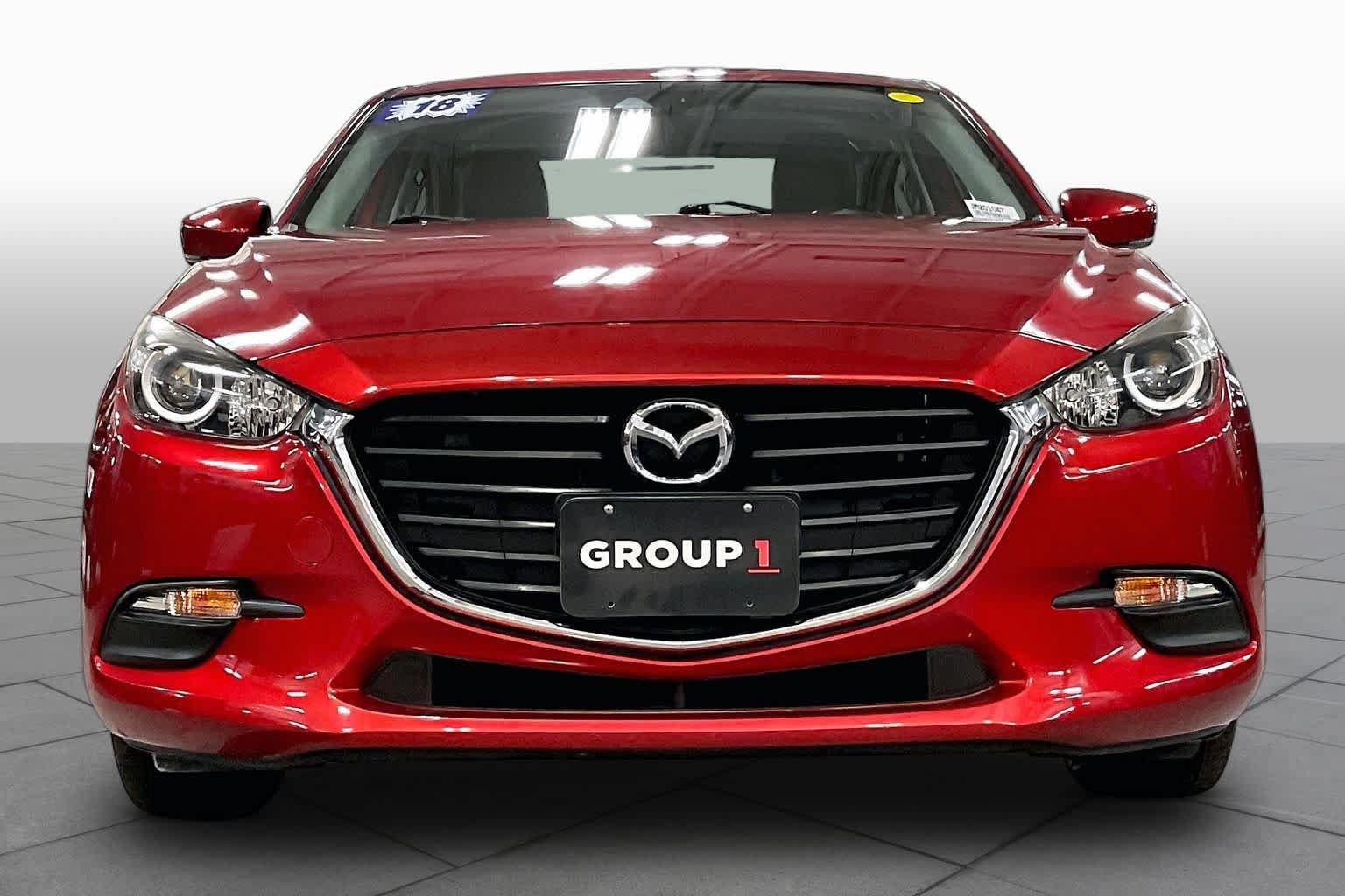 Used 2018 MAZDA MAZDA3 Touring FWD image 4