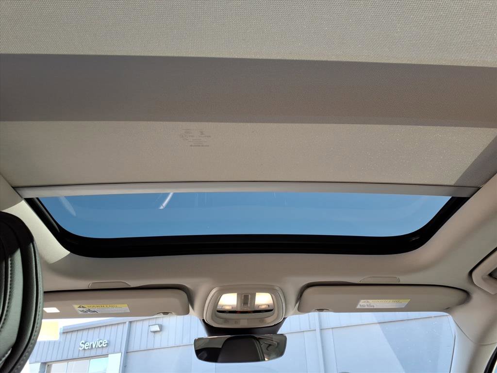 Certified 2025 Volvo S60 B5 Core image 15