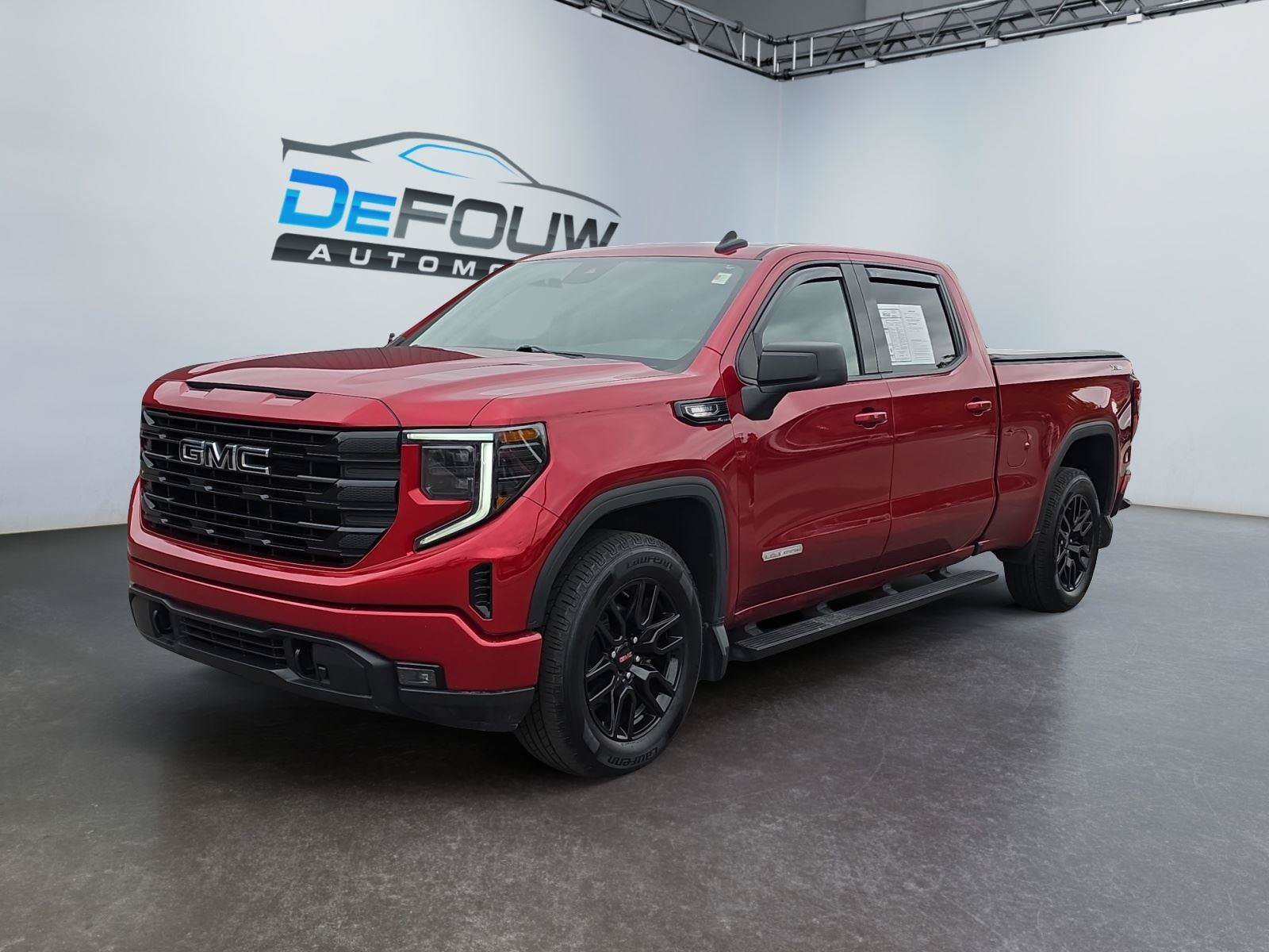 Used 2024 GMC Sierra 1500 Elevation AWD/4WD image 7