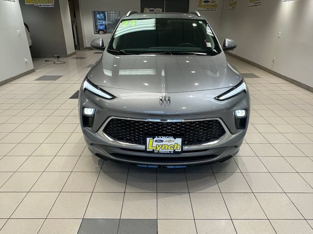 Used 2024 Buick Encore GX Avenir w/ Avenir Technology Package AWD/4WD image 26