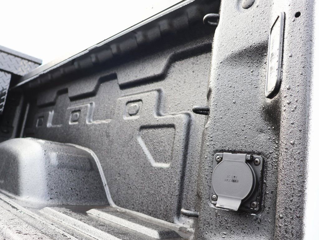 New 2026 Chevrolet Silverado 2500 Custom w/ Custom Convenience Package image 31