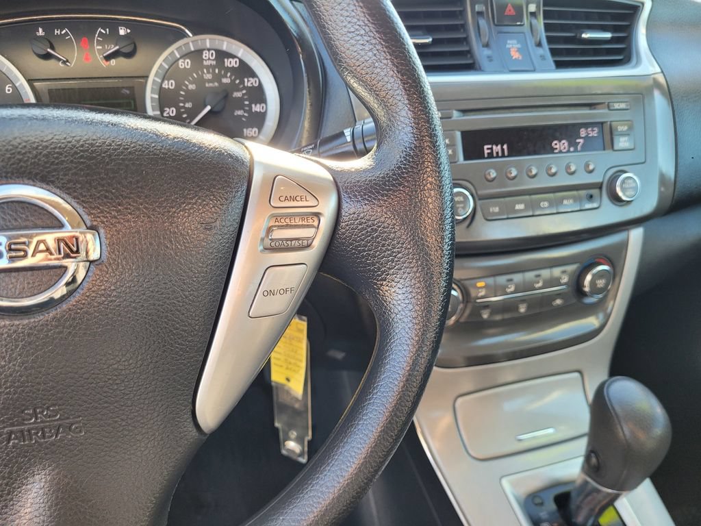 Used 2013 Nissan Sentra SV FWD image 19