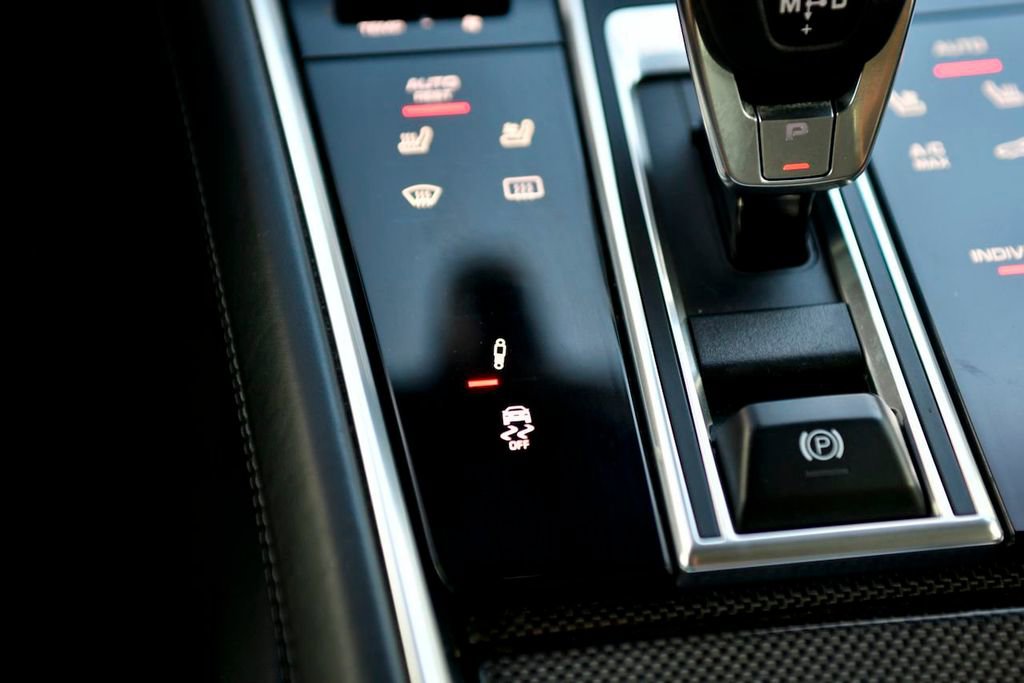 Used 2018 Porsche Panamera Turbo S image 62