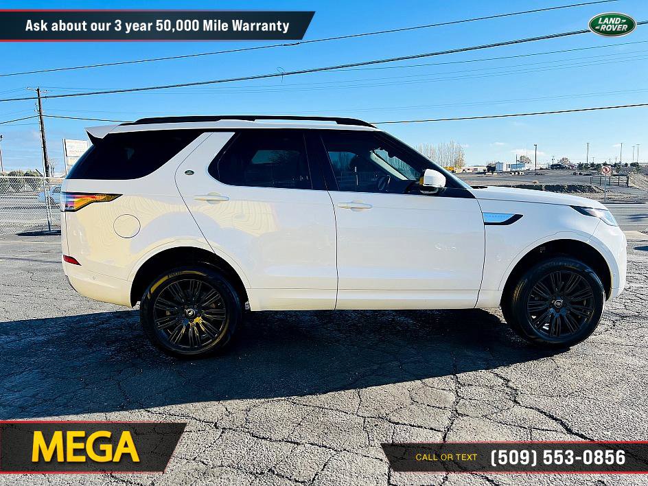 Used 2017 Land Rover Discovery HSE image 15