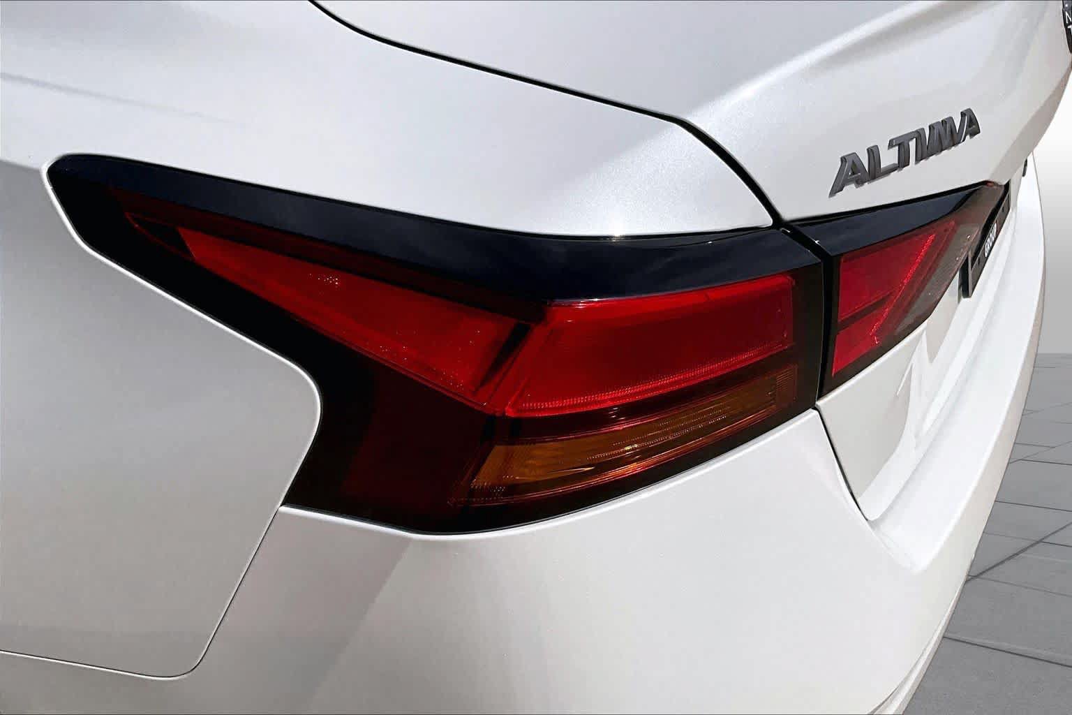 Certified 2025 Nissan Altima 2.5 SL AWD/4WD image 28