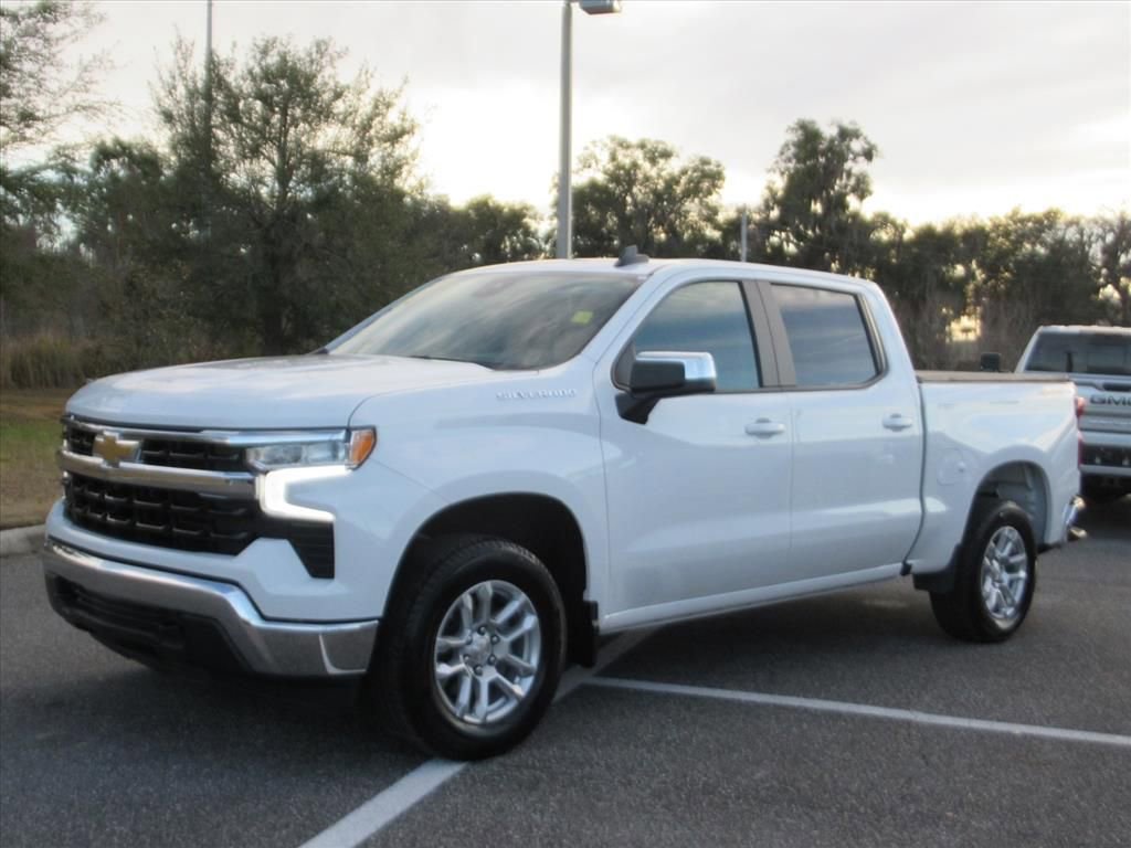Certified 2024 Chevrolet Silverado 1500 LT image 3