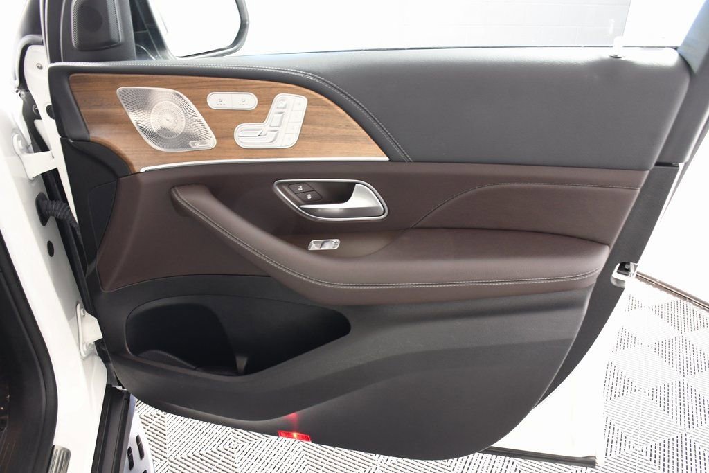 Used 2023 Mercedes-Benz GLE 450 4MATIC image 17