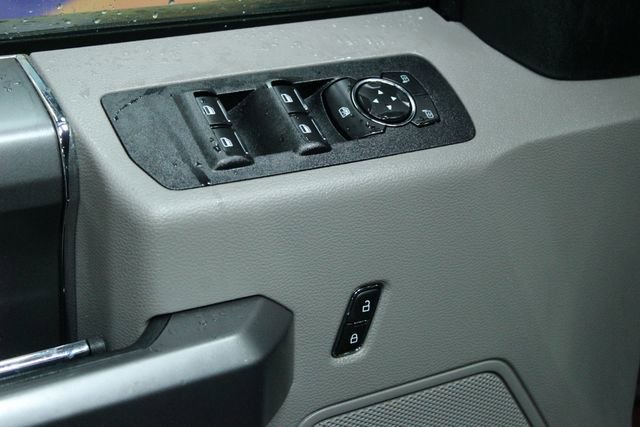 Used 2019 Ford F150 XLT w/ Equipment Group 302A Luxury image 11