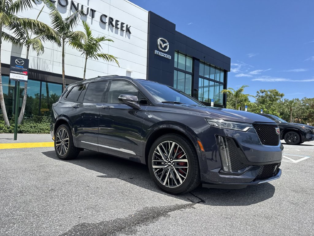 Used 2024 Cadillac XT6 Sport w/ Platinum Package AWD/4WD image 22