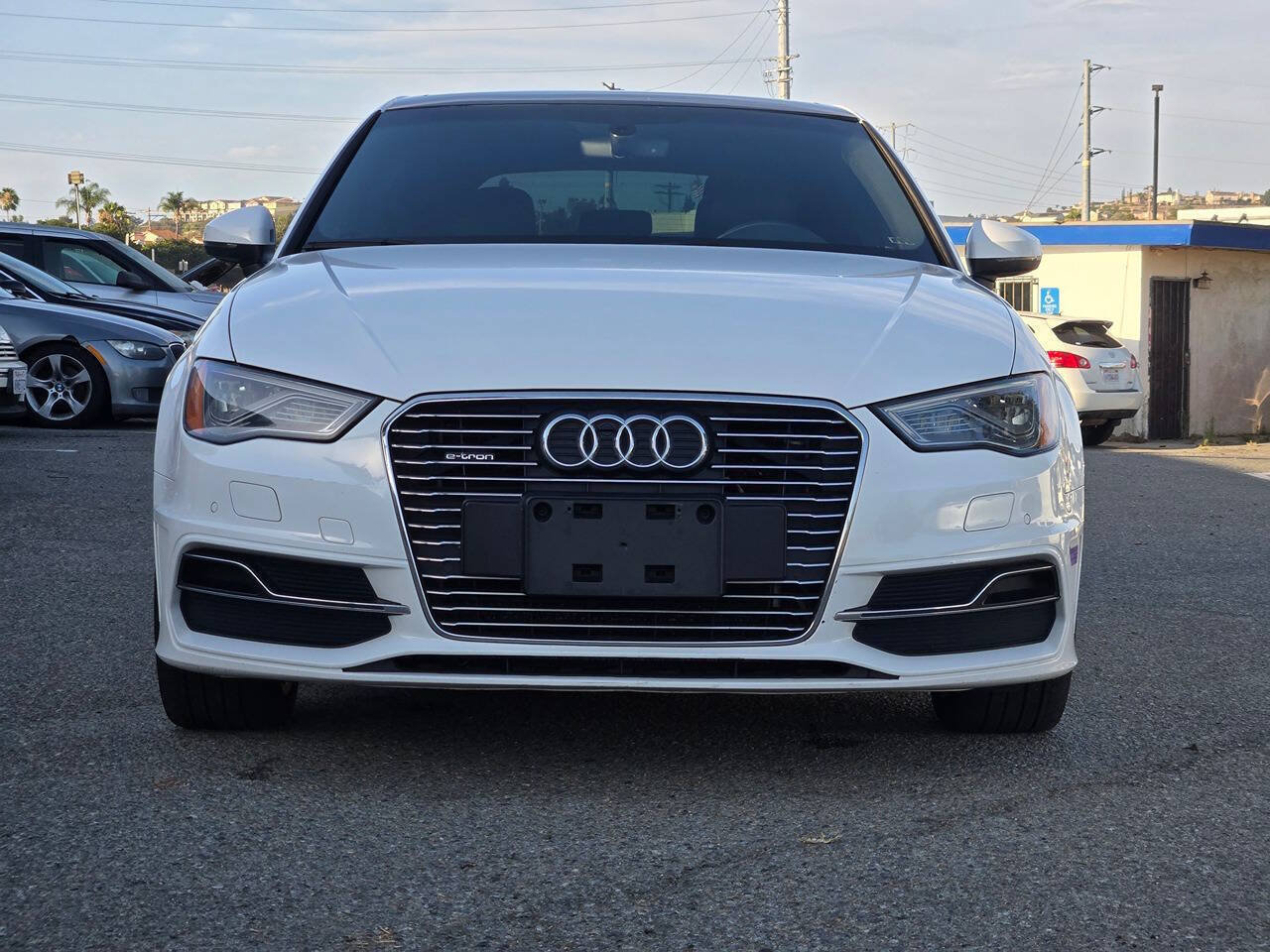 Used 2016 Audi A3 e-tron Premium Plus w/ Premium Plus Package FWD image 6