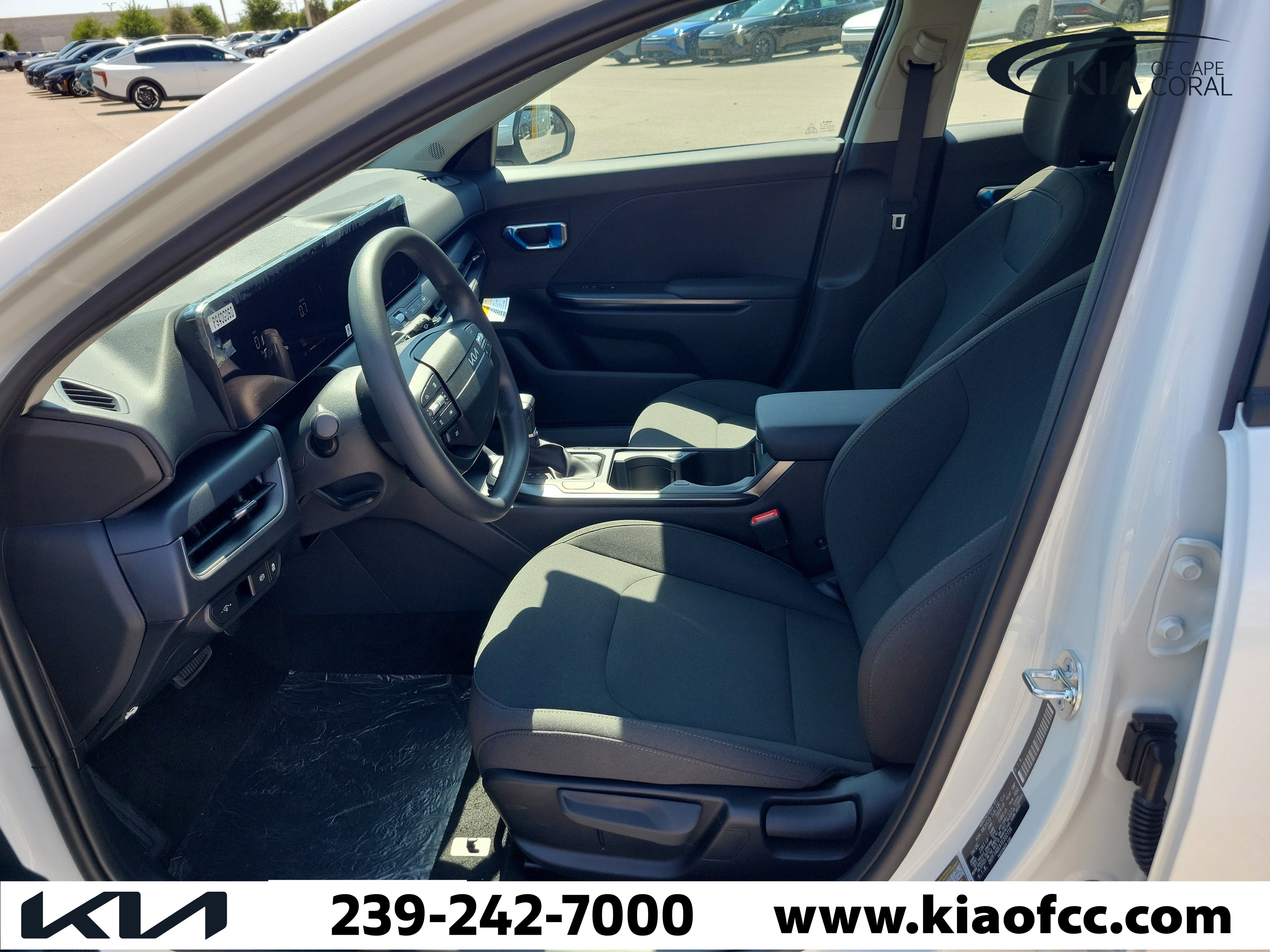 New 2026 Kia K4 FWD image 19
