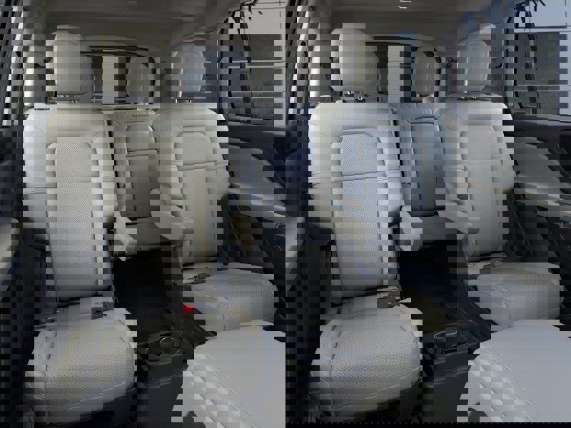 New 2026 Lincoln Aviator AWD image 11