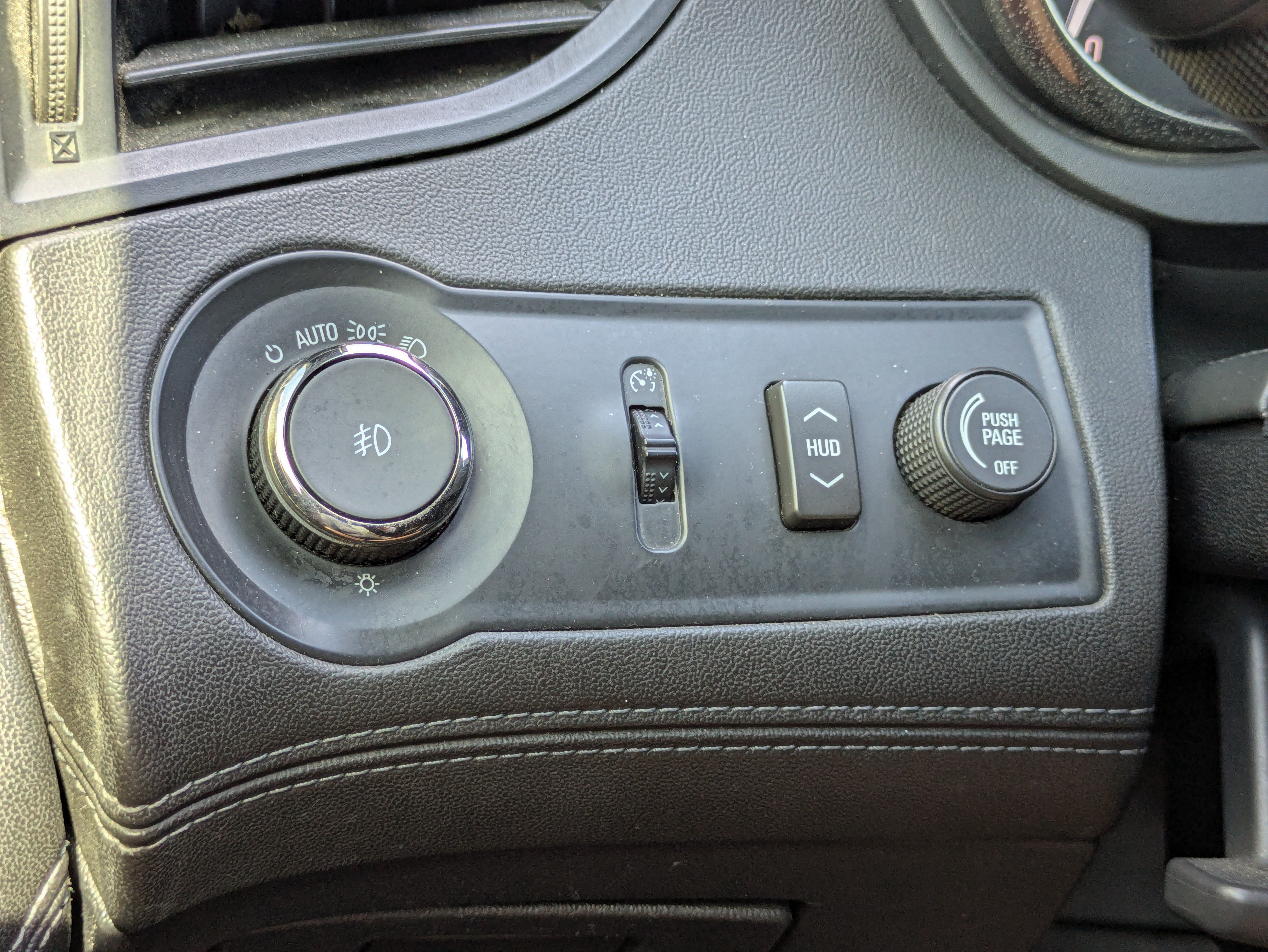 Used 2015 Buick LaCrosse Premium w/ Ultra Luxury Package FWD image 33