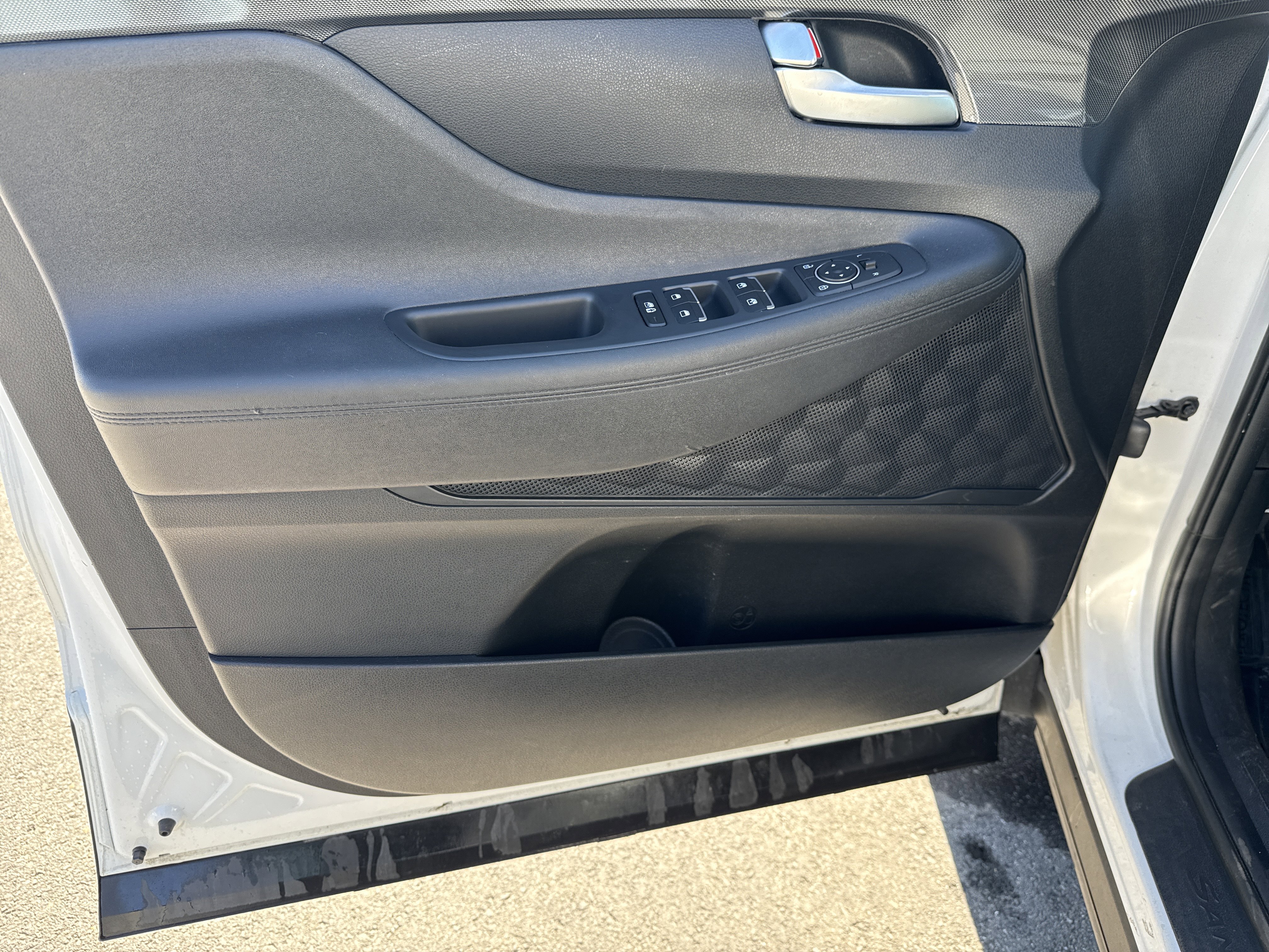 Used 2023 Chevrolet Equinox LT AWD/4WD image 42