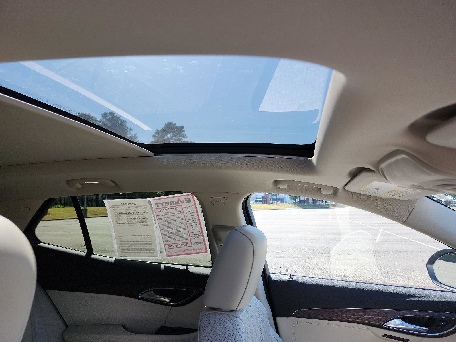 Certified 2023 Buick Envision Avenir image 8