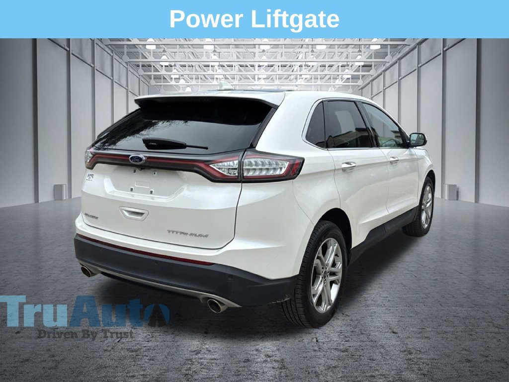 Used 2018 Ford Edge Titanium w/ Equipment Group 301A FWD image 8