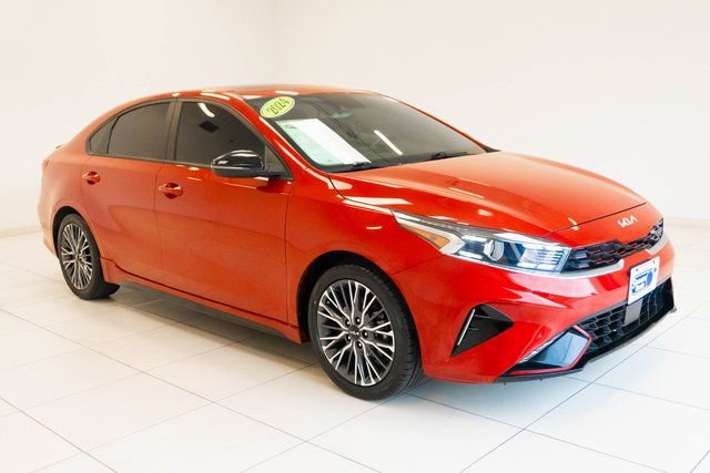 Used 2024 Kia Forte GT-Line w/ GT-Line Premium Package image 7