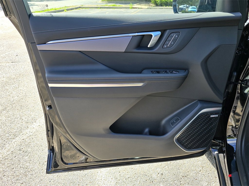 New 2026 Buick Enclave Sport Touring w/ Super Cruise Package image 11