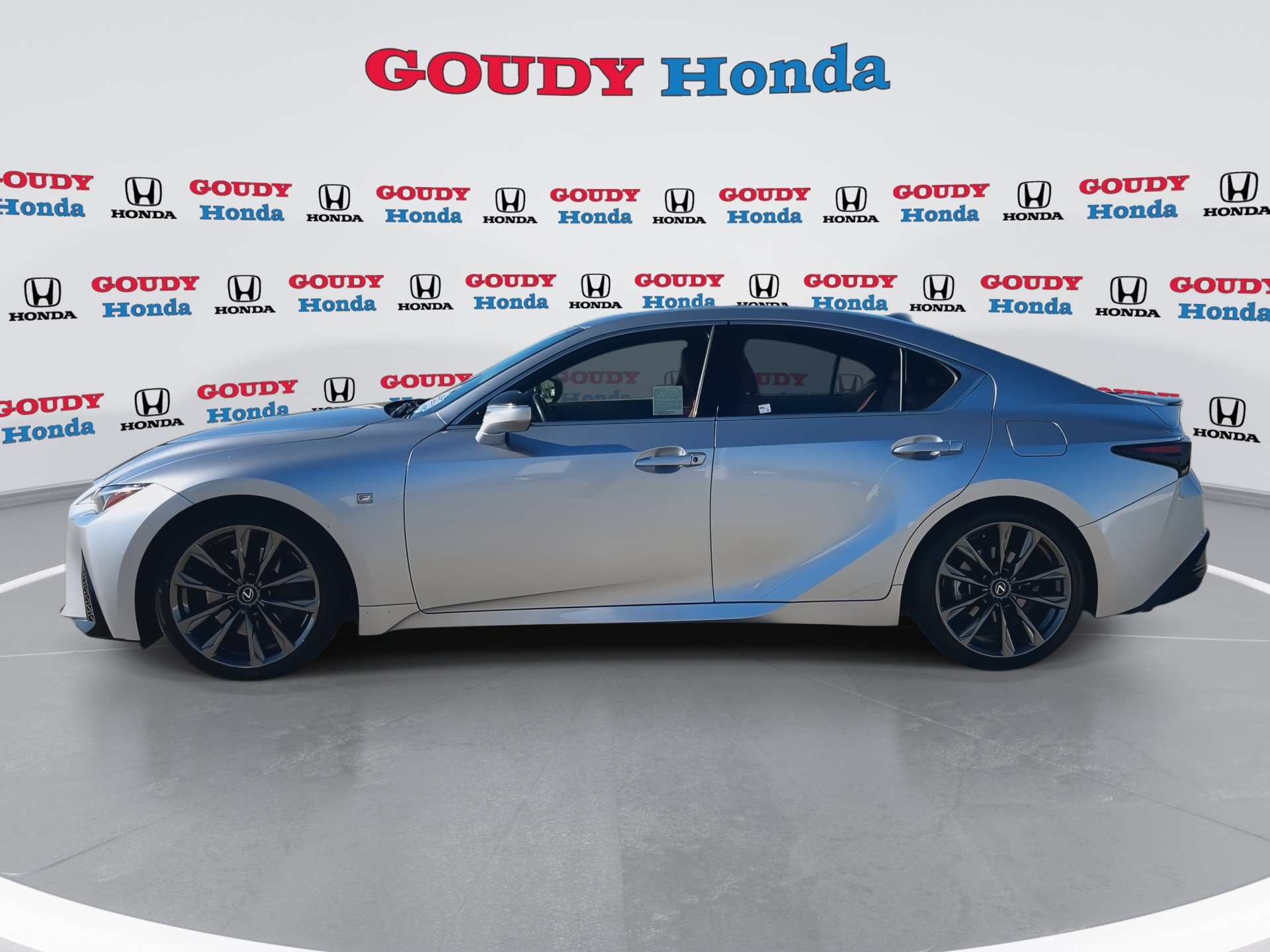Used 2023 Lexus IS 350 F Sport w/ Navigation Package RWD image 5