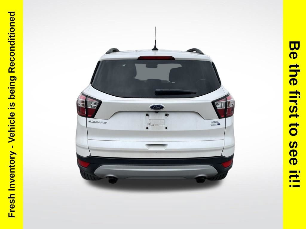 Used 2018 Ford Escape SEL AWD/4WD image 4