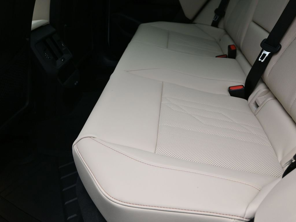 New 2026 BMW X3 xDrive30 w/ Premium Package image 16