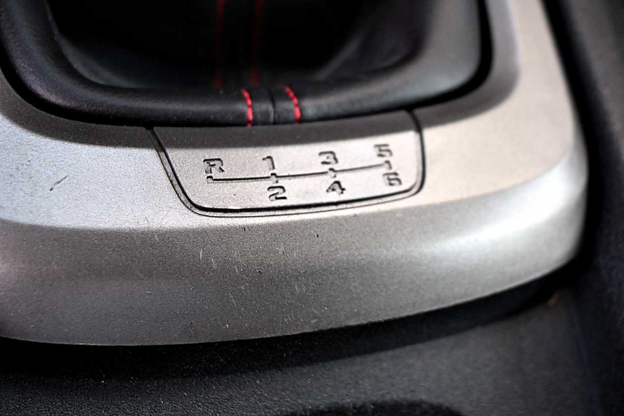 Used 2010 Chevrolet Camaro LT w/ RS Package RWD image 21
