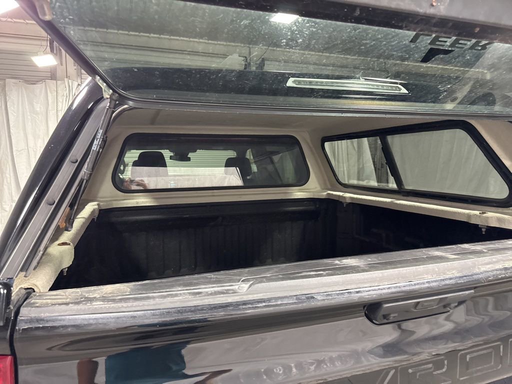 Used 2023 Chevrolet Silverado 1500 LT w/ Z71 Off-Road Package image 18