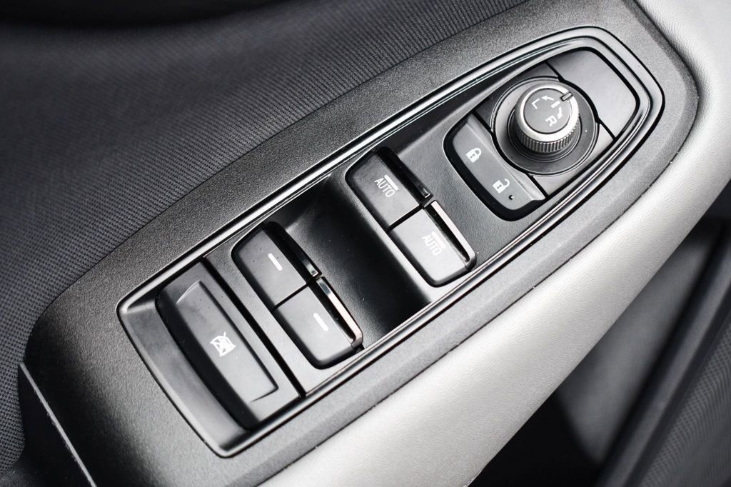 Used 2020 Subaru Outback Premium image 42